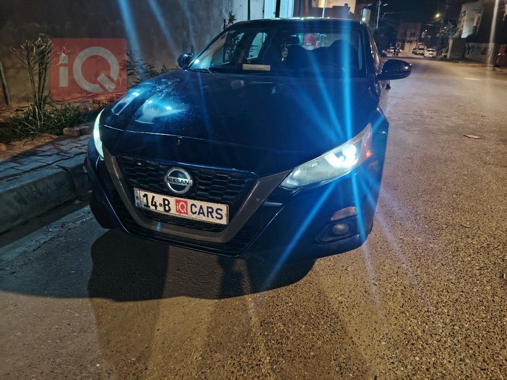 نیسان ئەلتیما